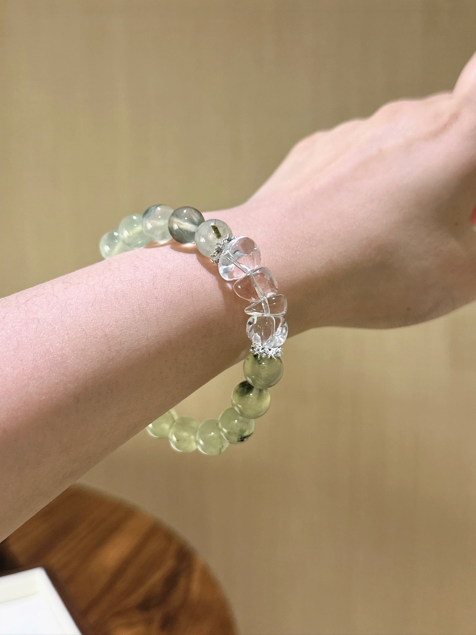 ▫️▪️ Prehnite white crystal bracelet